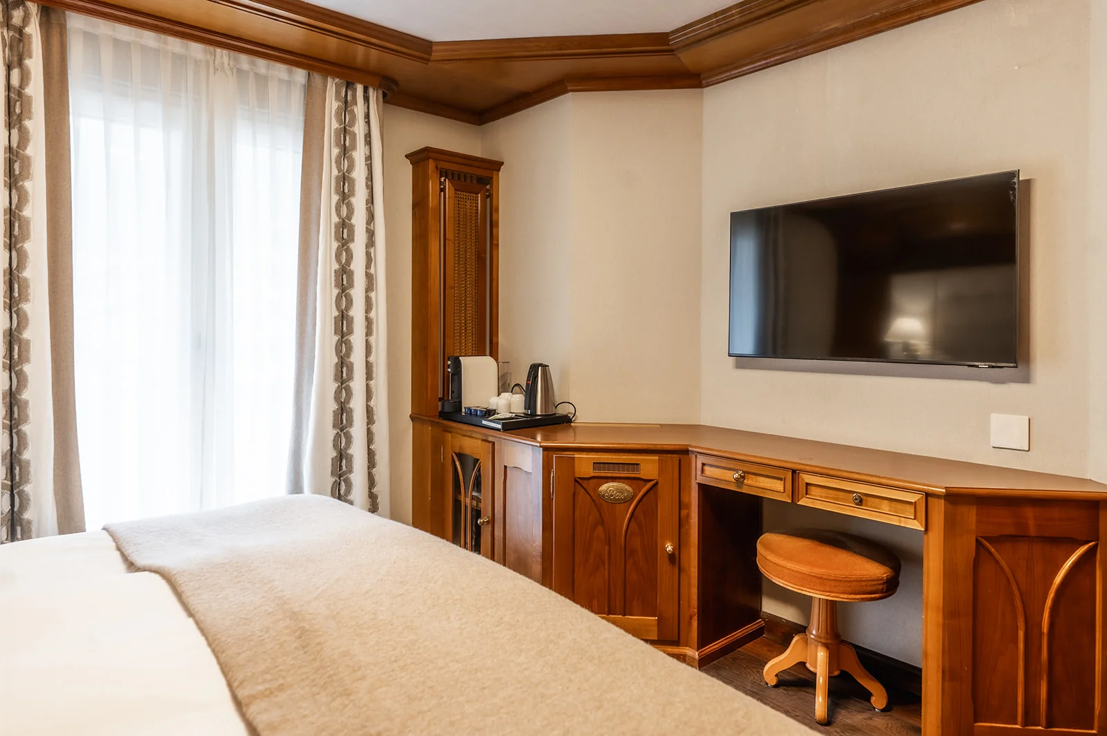 Albana Junior Suite at Hotel Albana Real